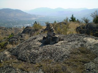 A rock pile marker on the east peak, Oliver Mtn 2011-09.